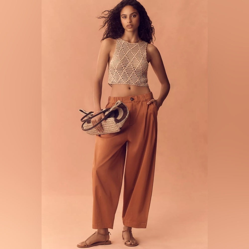 NWT Size M (waist 17 - 19”) - Maeve Curve Poplin Barrel Pants